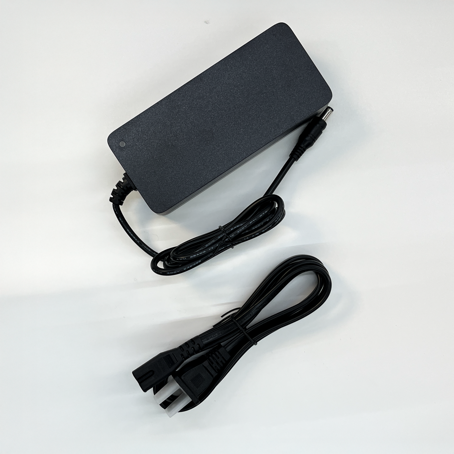 Trail King e500 Charger